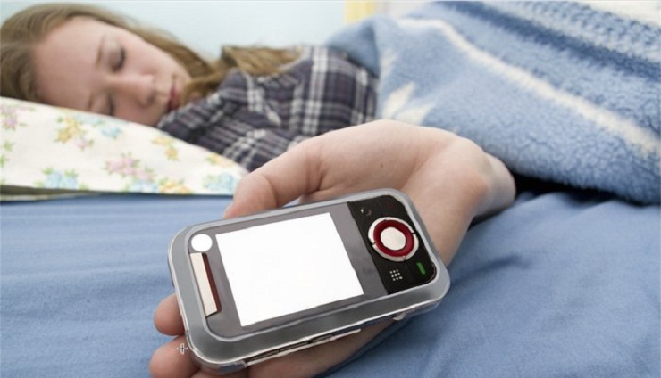 Did you stay up on your Phone last night? It could be ruining your Sleep and Vision