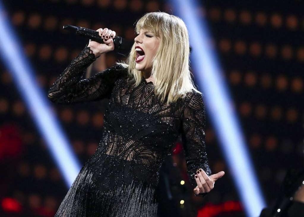Taylor Swift announces “Reputation” Tour Dates