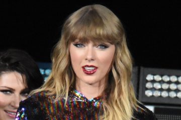 Taylor Swift INSPIRES Fan to Commit a Bank Robbery?